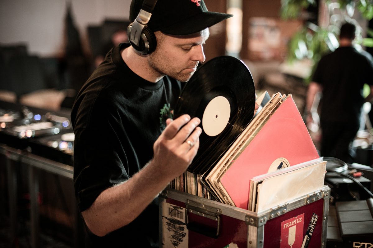 The Sample Story behind DJ Shadow’s ‘Rocket Fuel’